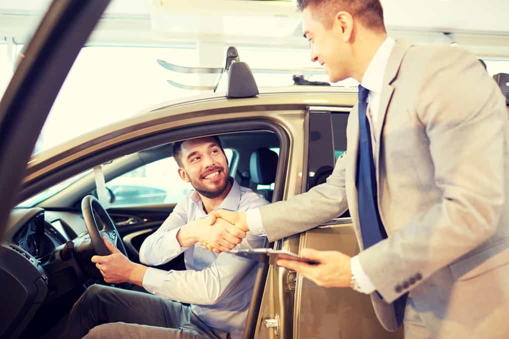 Buying tips for a used car #4: Check the dealer - Concept Car Credit