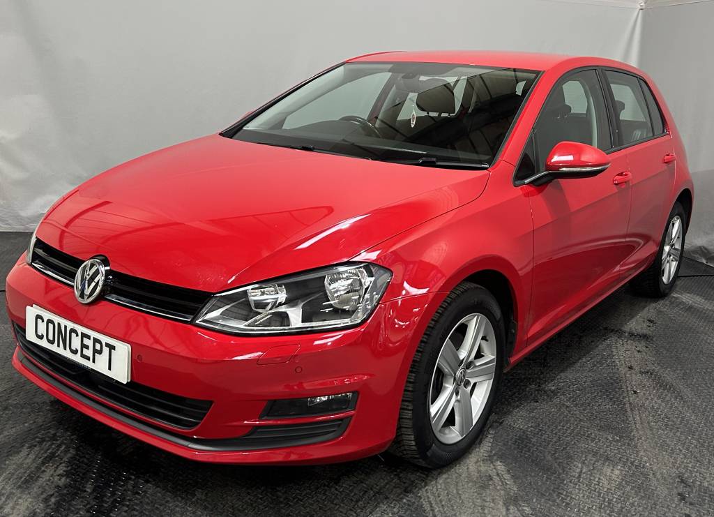 VOLKSWAGEN GOLF DIESEL HATCHBACK 1.6 TDI 110 MATCH EDITION 5DR DSG