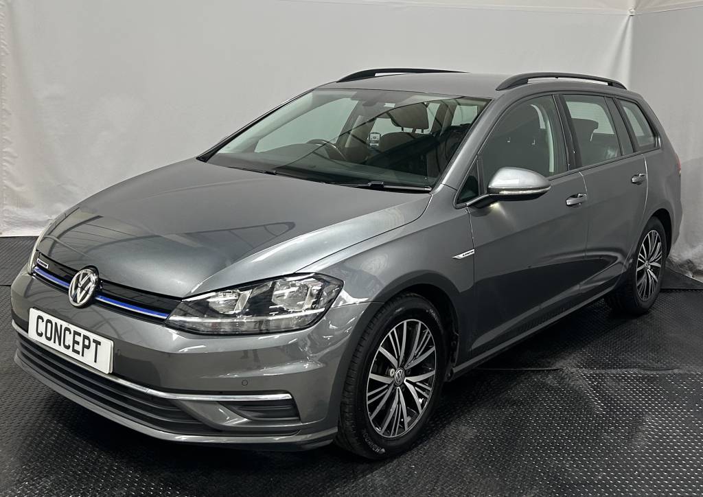 VOLKSWAGEN GOLF ESTATE 1.5 TSI EVO SE 5DR [NAV]