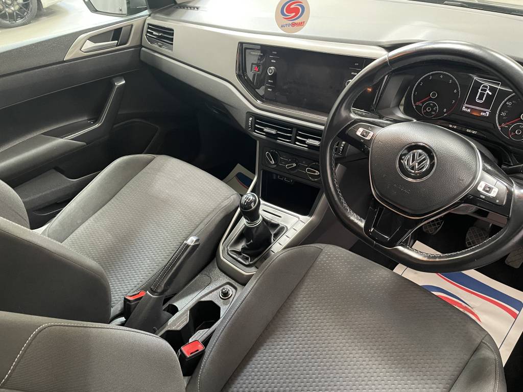 VOLKSWAGEN POLO HATCHBACK 1.0 EVO 80 SE 5DR