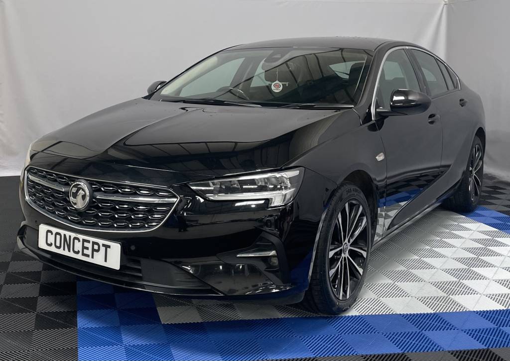 VAUXHALL INSIGNIA DIESEL GRAND SPOR 1.5 TURBO D DESIGN 5DR