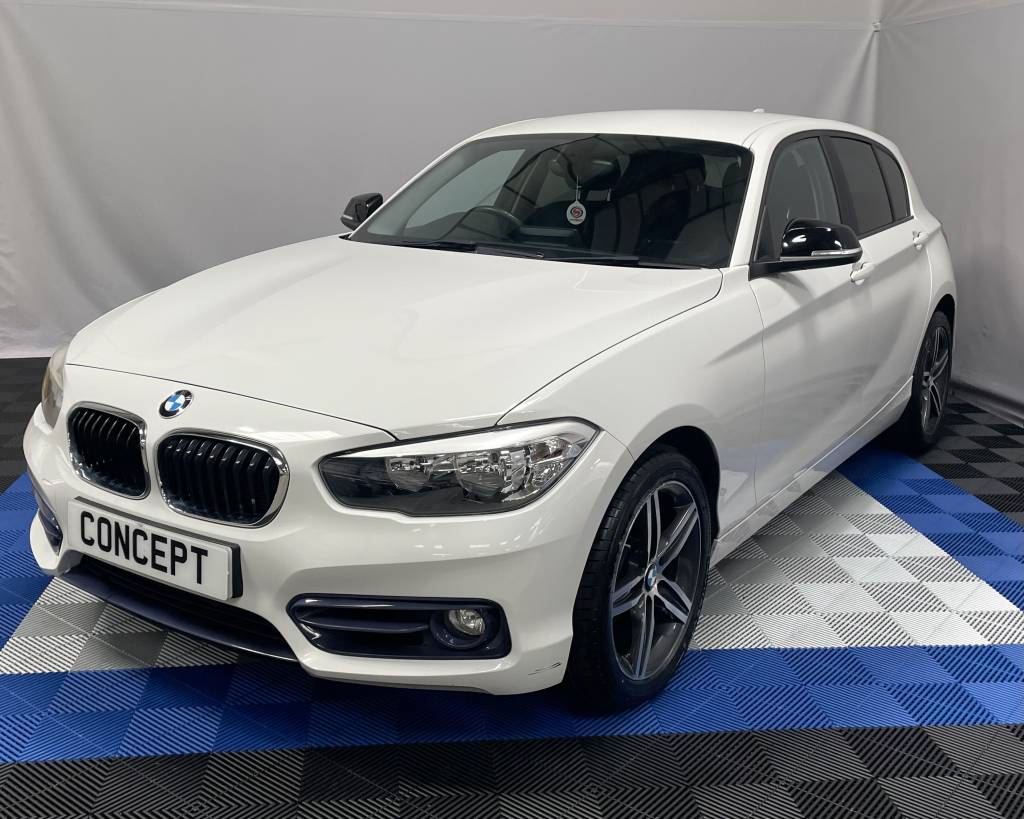 BMW 1 SERIES DIESEL HATCHBACK 118D SPORT 5DR [NAV/SERVOTRONIC]